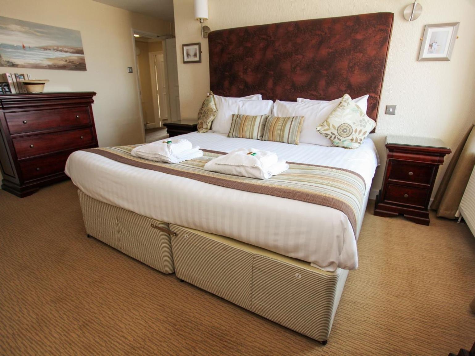 Hotel The George West Bay Camera foto